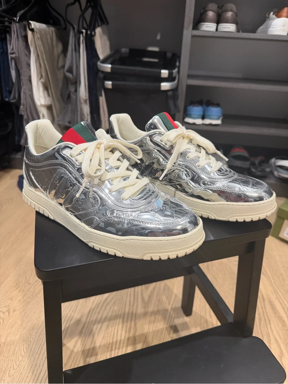 Gucci Metallic Silver Leather Low-Top Sneakers with Cream Soles